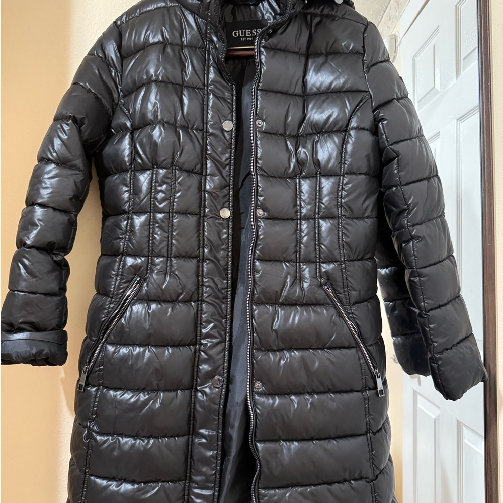 GUESS Shiny Black Quilted Puffer Jacket